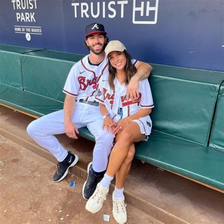 Dansby Swanson's Daughter: A Glimpse Into The Braves Star's Family Life