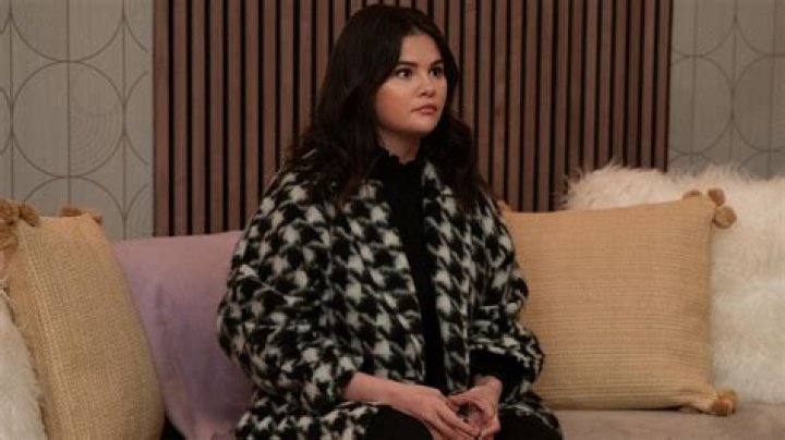 Is Selena Gomez Pregnant? Speculations From "Only Murders In The Building"