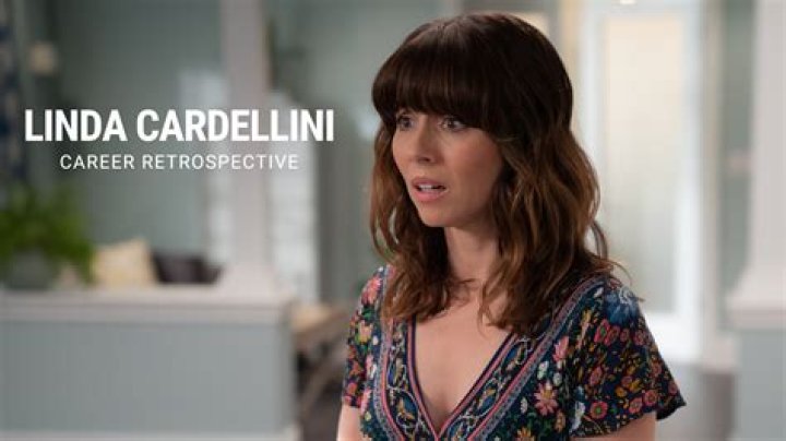 Unraveling The Charisma Of Lisa Cardellini: A Journey Through Her Life And Career