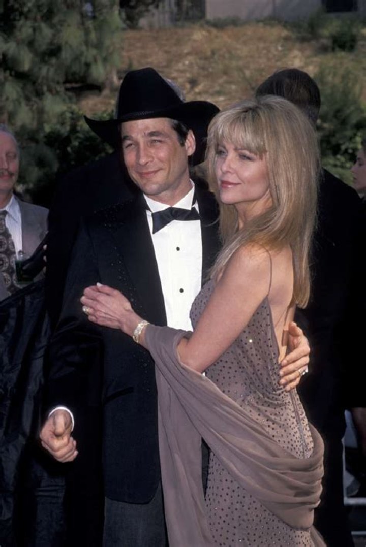 Unraveling The Mystery: Who Is Clint Black Married To?