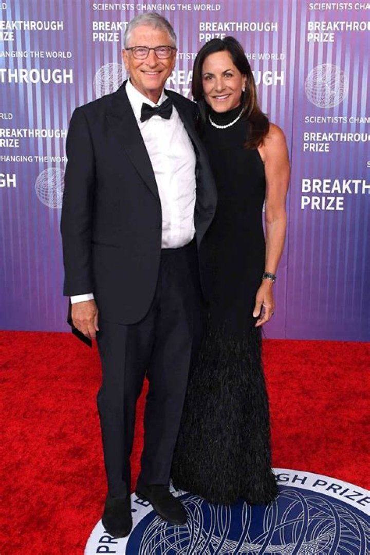 Unraveling The Mystery: Who Is Paula Abdul Married To?