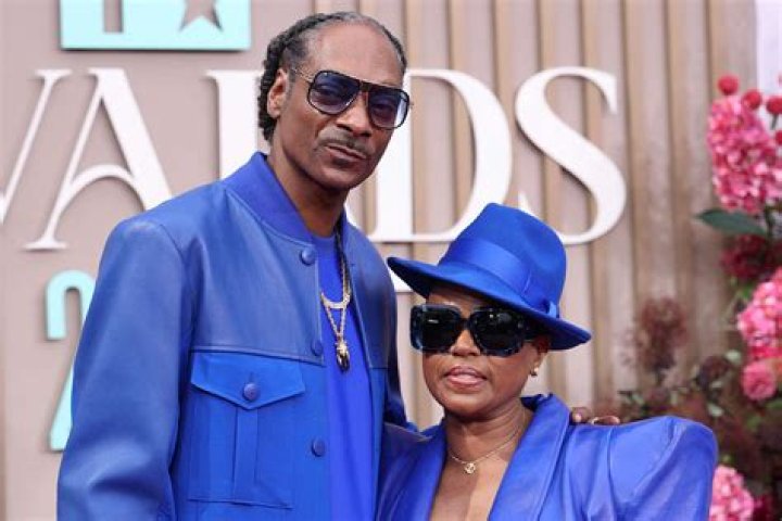 Unveiling The Charm Of Snoop Dogg's Wife Young