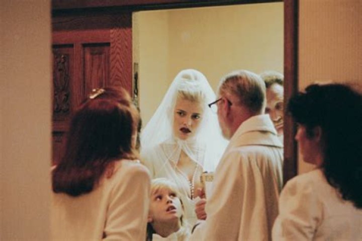 Unveiling The Enigma: The Anna Nicole Smith Death Picture