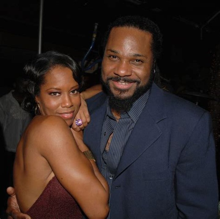 Who Is Regina King Currently Married To?